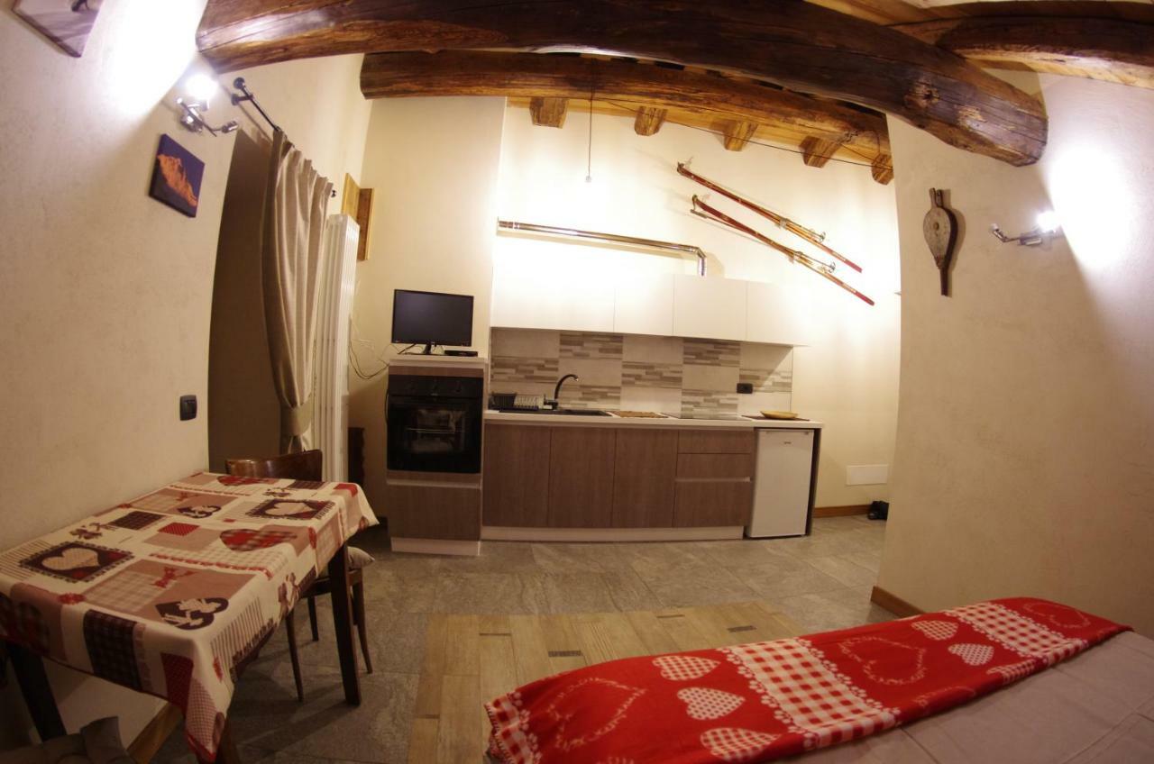 La Maison Du Pont Mont Blanc 2 La Salle Buitenkant foto