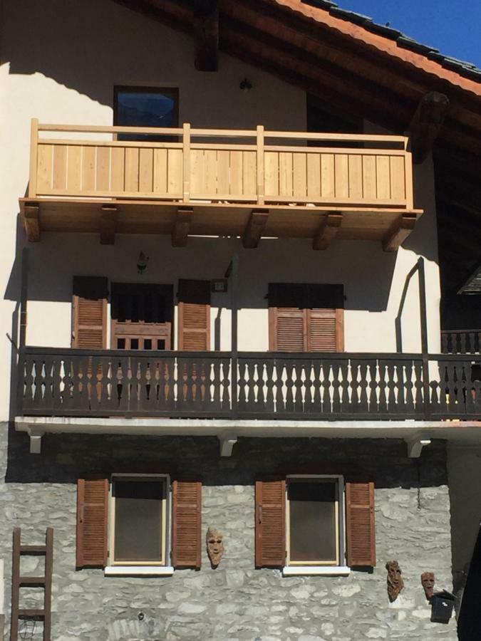 La Maison Du Pont Mont Blanc 2 La Salle Buitenkant foto